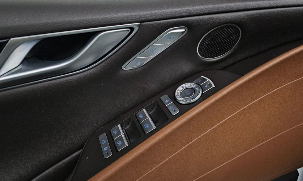Genesis G80 Gasoline 2.5 Turbo 2WD, 2024