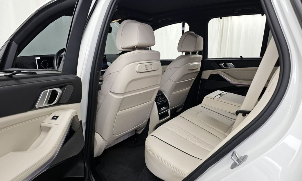 BMW X5 xDrive 40i M Sport, 2025