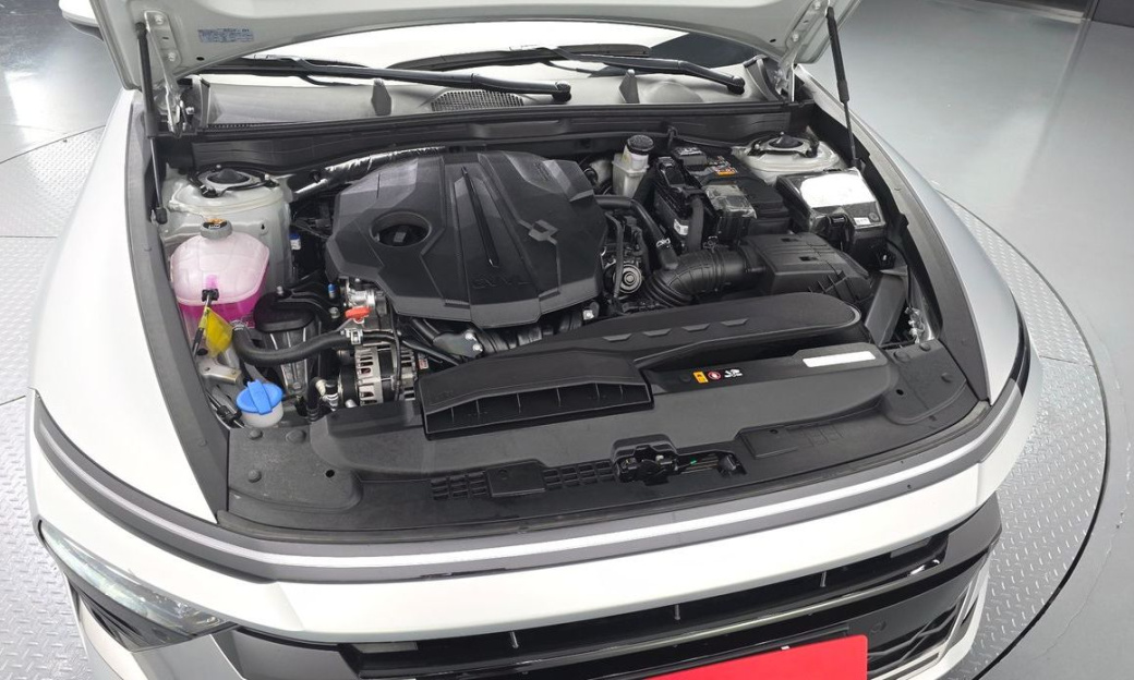 Hyundai Sonata 2.0, 2025