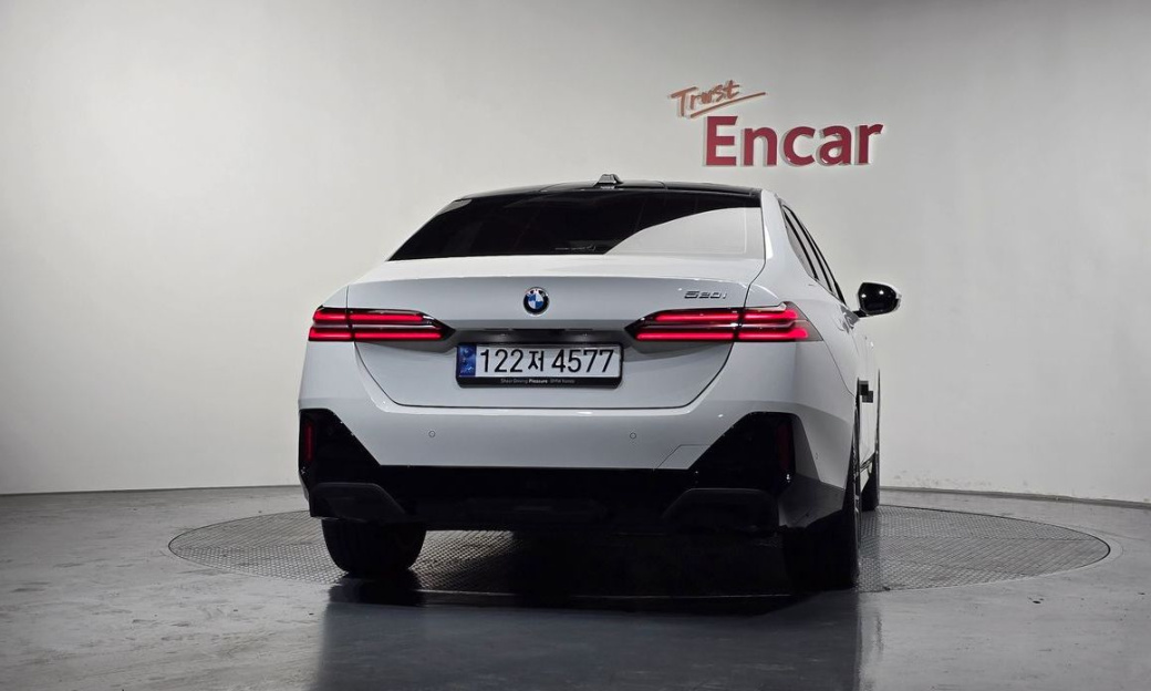 BMW 5-Series 520i M Sport, 2024