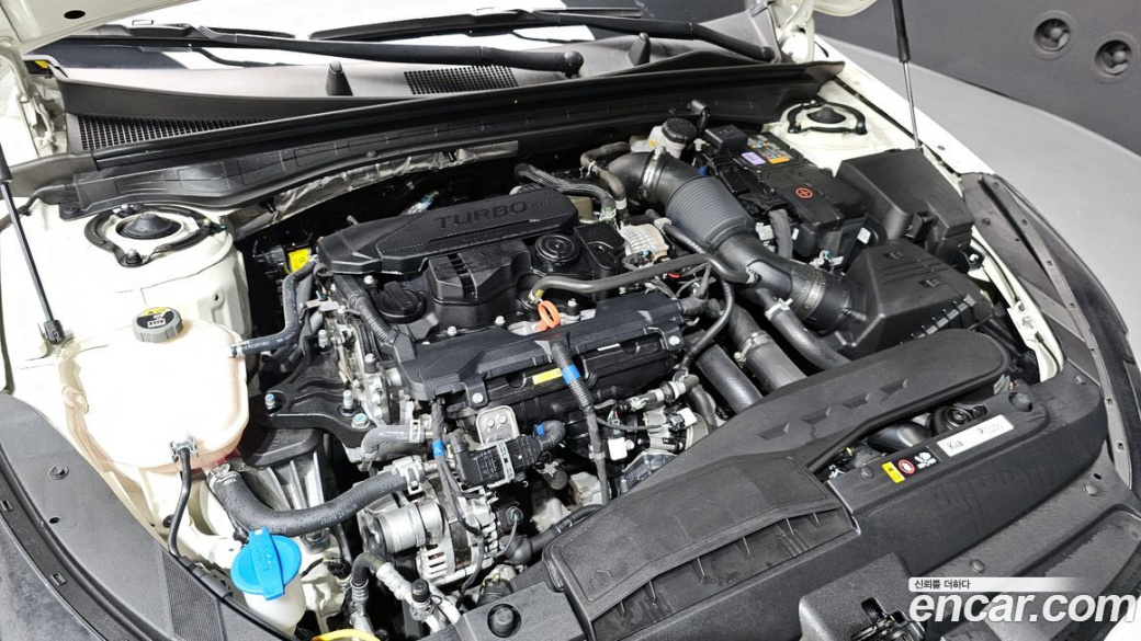 Kia K5 1.6 Turbo, 2024