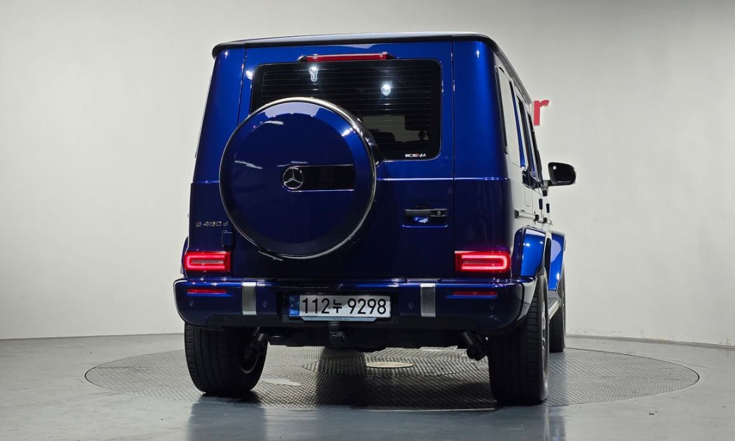 Mercedes-Benz G-Class G450d, 2025