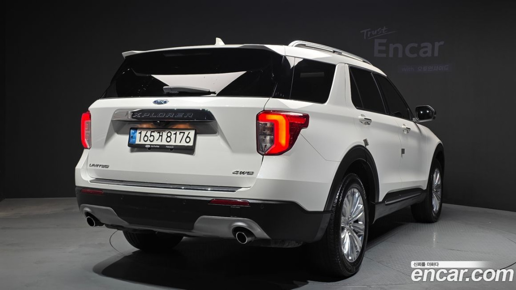 Ford Explorer 2.3 LimIted 4WD, 2022