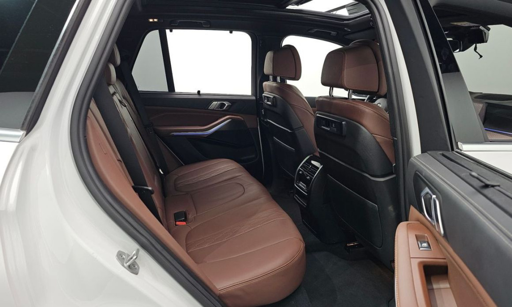 BMW X5 xDrive 40i M Sport, 2022