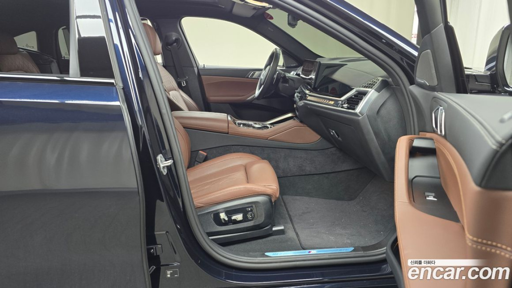 BMW X6 xDrive40i M Sport, 2025