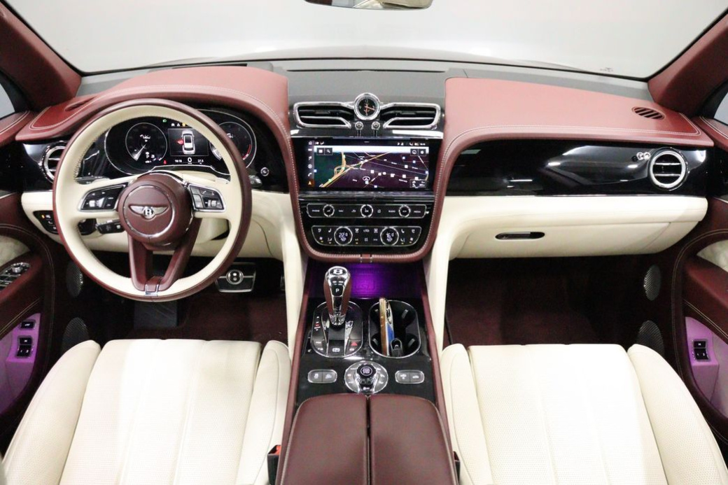 Bentley Bentayga 4.0 V8, 2021