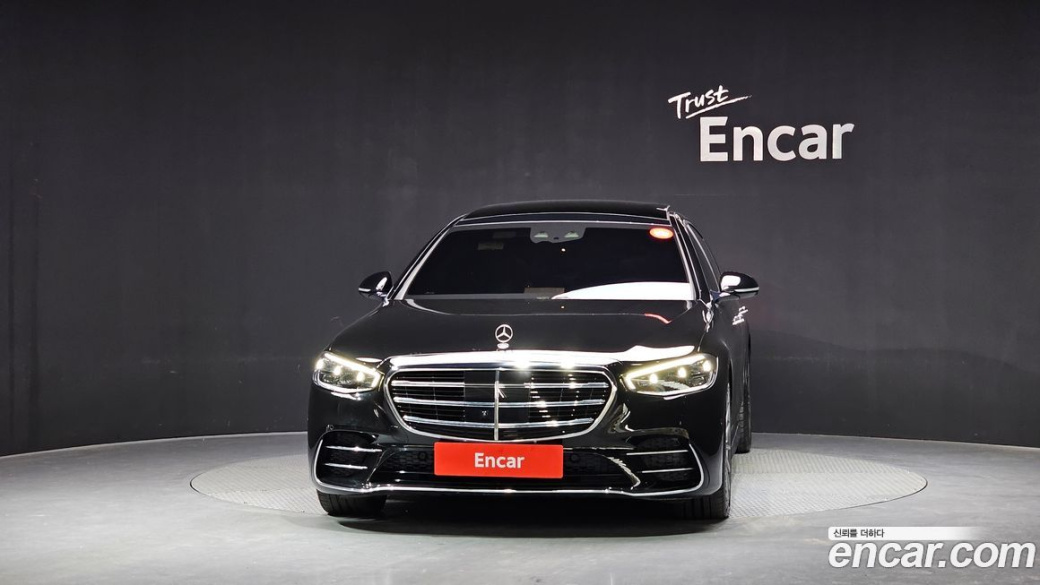 Mercedes-Benz S-Class S500L 4MATIC, 2022