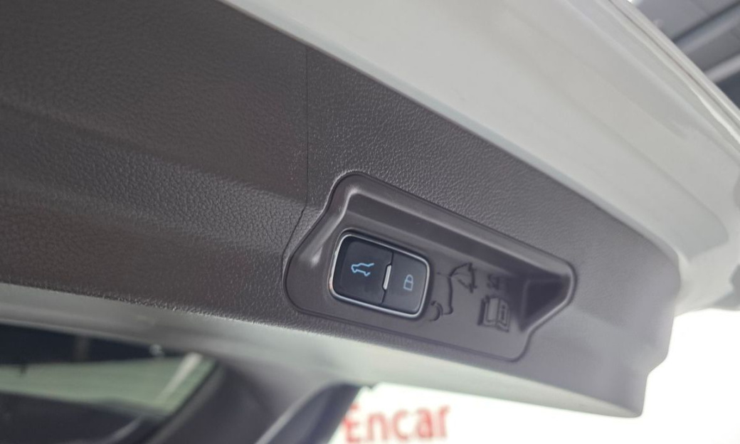 Ford Explorer 3.0 Platinum 4WD, 2022
