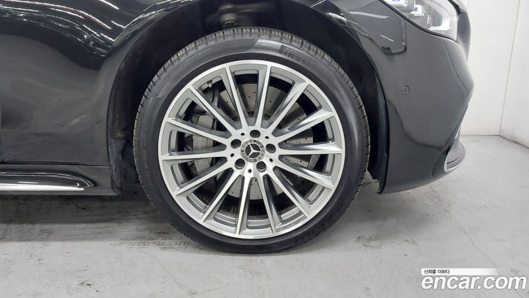 Mercedes-Benz S-Class S500L 4MATIC, 2022
