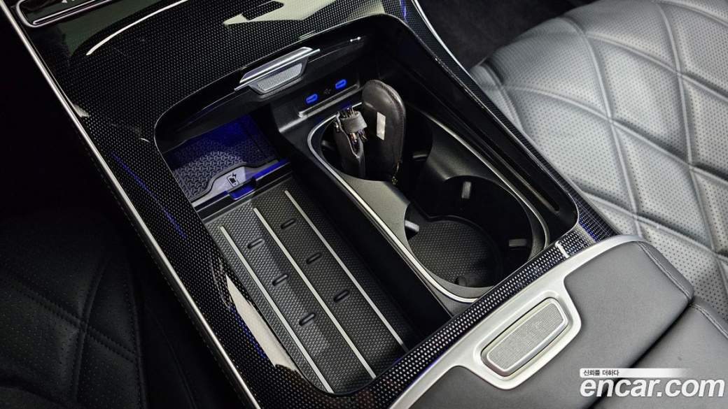 Mercedes-Benz S-Class Maybach S580 4MATIC, 2023