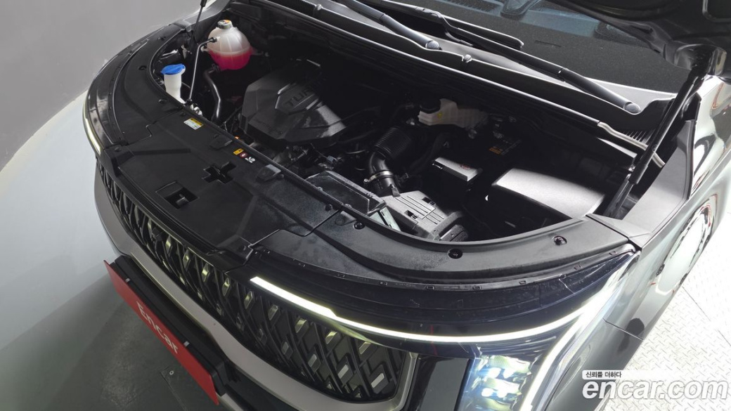 Kia Carnival 7-Seater Noblesse, 2025