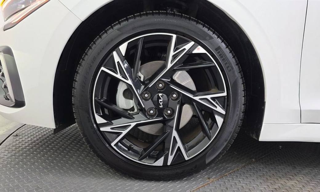 Kia K5 2.0, 2024