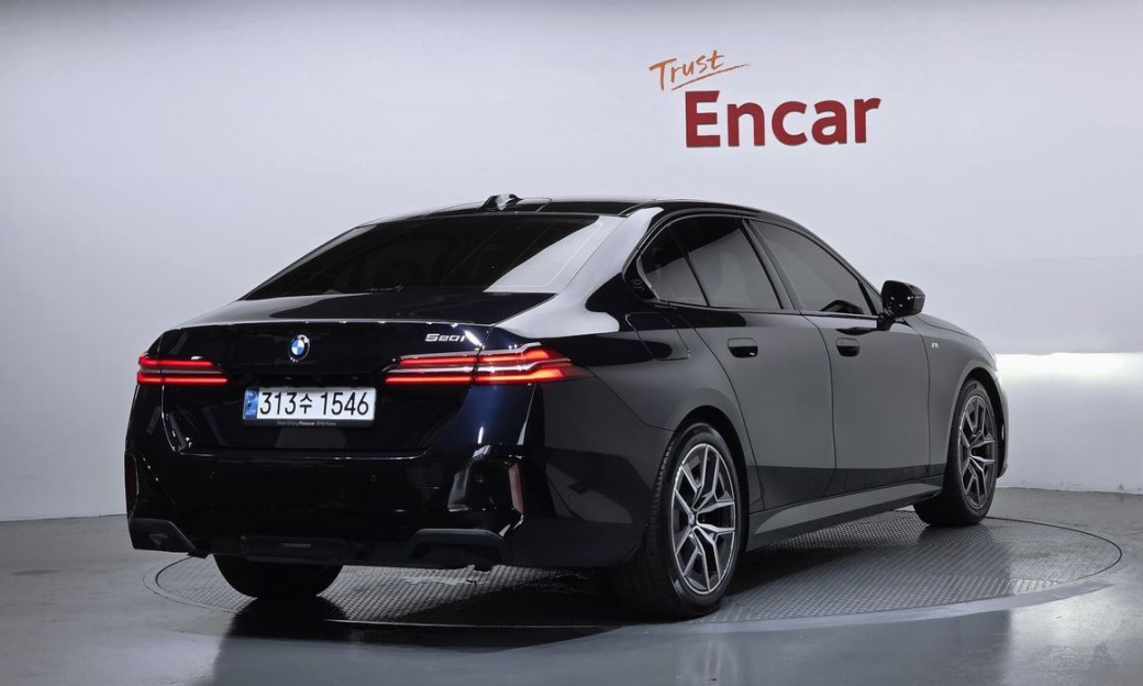 BMW 5-Series 520i M Sport, 2024