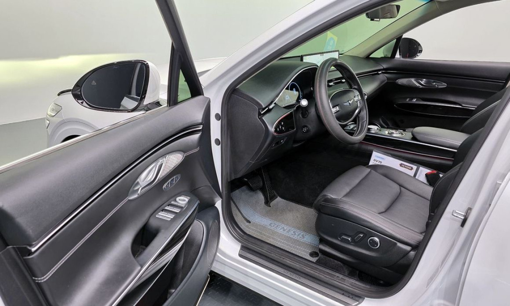 Genesis GV70 2.5T Gasoline 2WD, 2022
