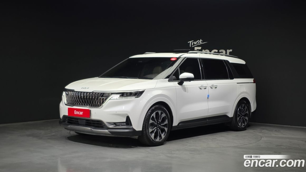 Kia Carnival 9-Seater Noblesse, 2023
