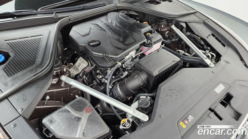 Genesis G80 Gasoline 2.5 Turbo 2WD, 2025