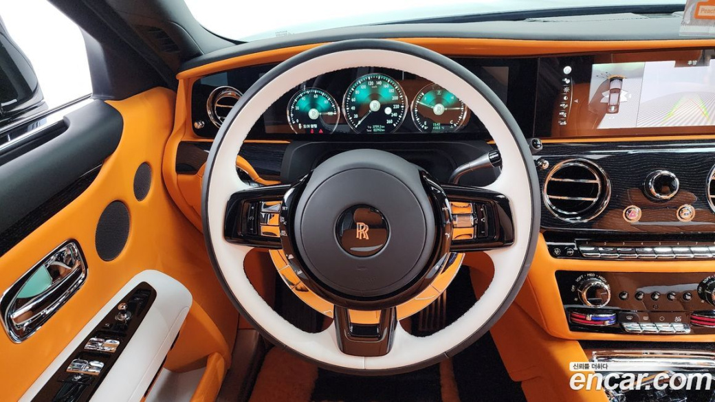 Rolls-Royce Ghost 6.7 EWB V12, 2024