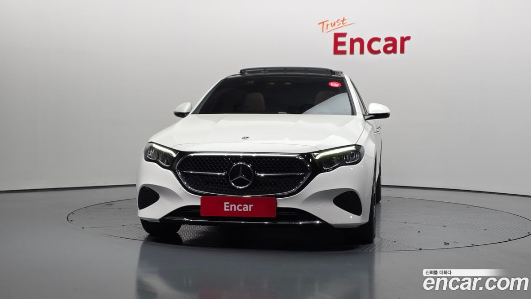 Mercedes-Benz E-Class E200 Avantgarde, 2024