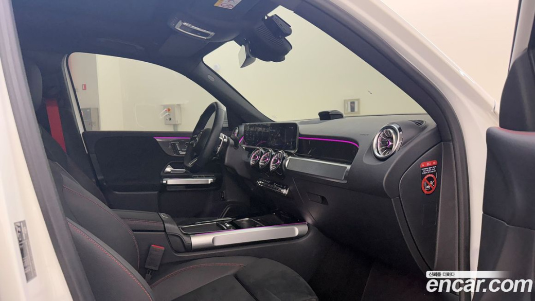 Mercedes-Benz GLB-Class AMG GLB35 4MATIC, 2025