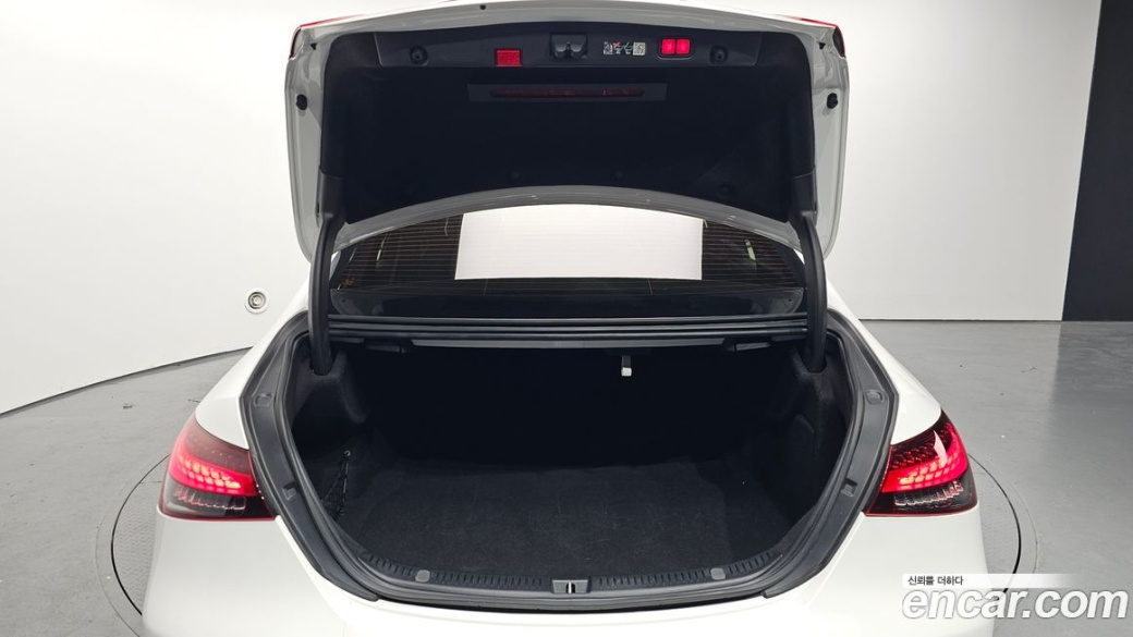 Mercedes-Benz E-Class E250 Exclusive, 2023