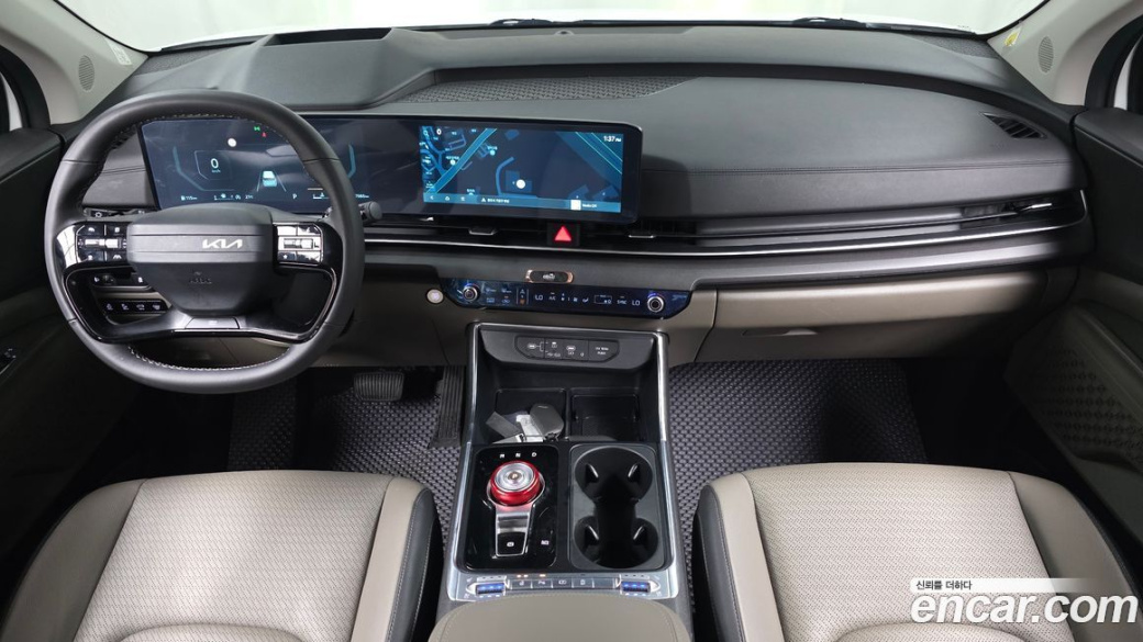 Kia Carnival 7-Seater Noblesse, 2025