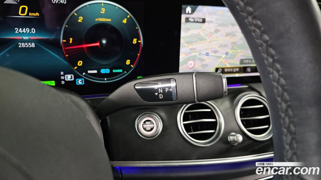 Mercedes-Benz E-Class E220d 4MATIC AMG Line, 2022