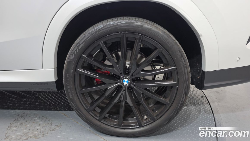 BMW X6 xDrive40d M Sport Pro, 2025
