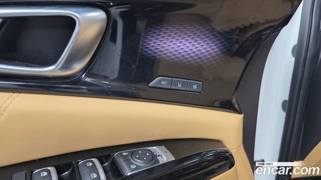 Kia Carnival 7-Seater Signature, 2021
