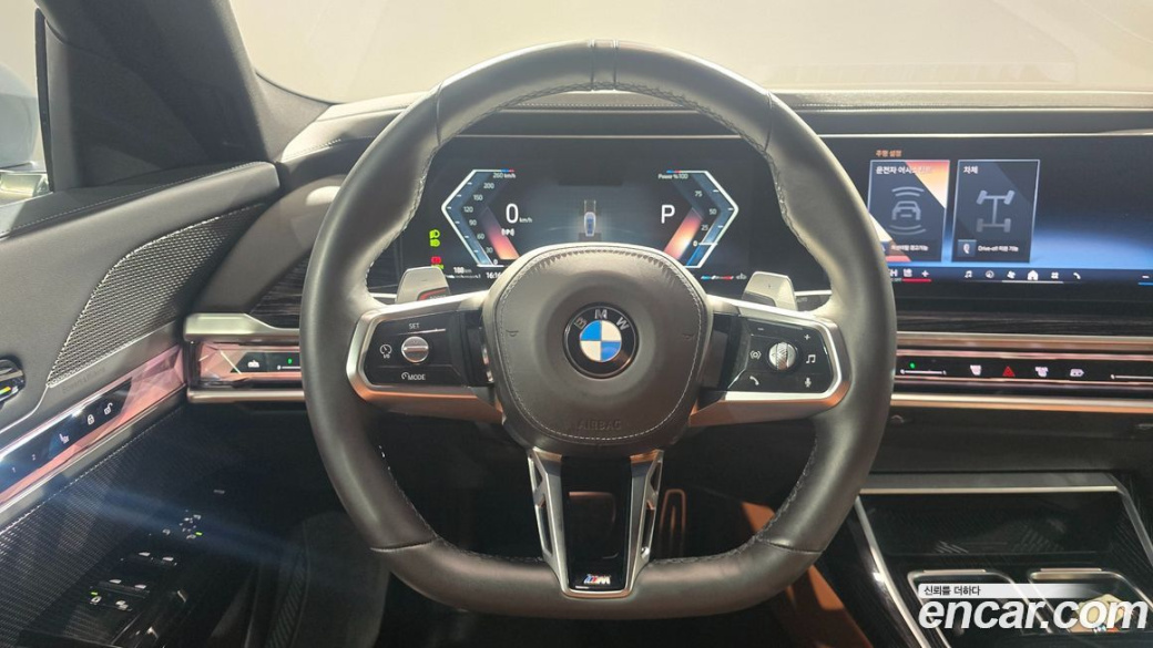 BMW 7-Series 740d xDrive M Sport, 2025
