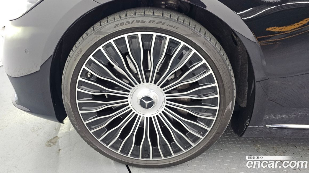 Mercedes-Benz S-Class Maybach S680 4MATIC, 2022