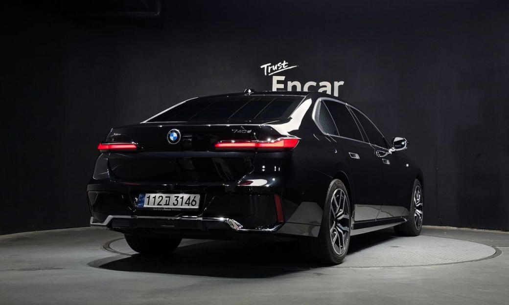 BMW 7-Series 740d xDrive M Sport, 2024