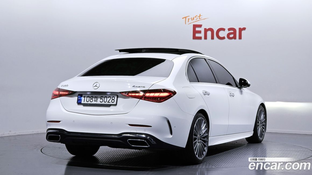 Mercedes-Benz C-Class C300 4MATIC AMG Line, 2023