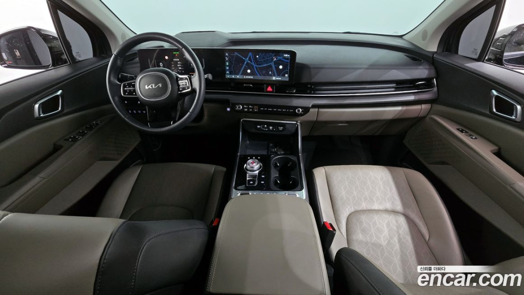 Kia Carnival 9-Seater Noblesse, 2024