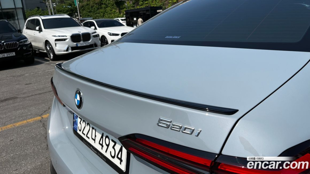BMW 5-Series 520i Special Edition, 2024