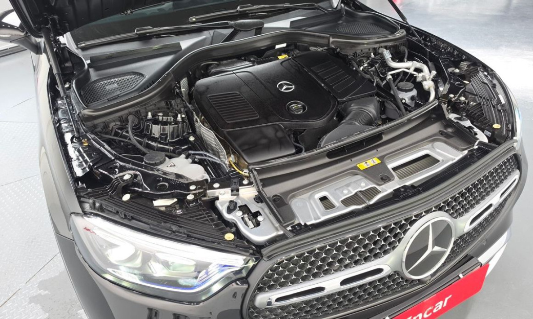 Mercedes-Benz GLC-Class GLC 300 4MATIC Avantgarde, 2025