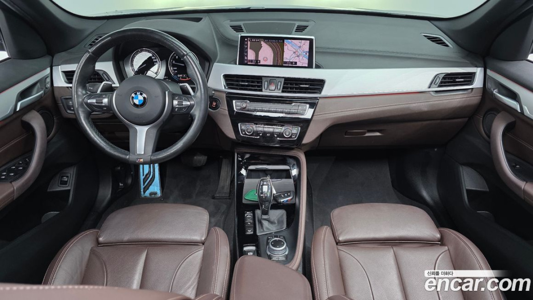 BMW X1 xDrive 20i M Sport, 2022