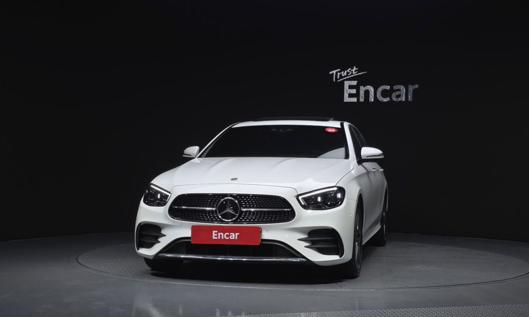 Mercedes-Benz E-Class E250 AMG Line, 2023