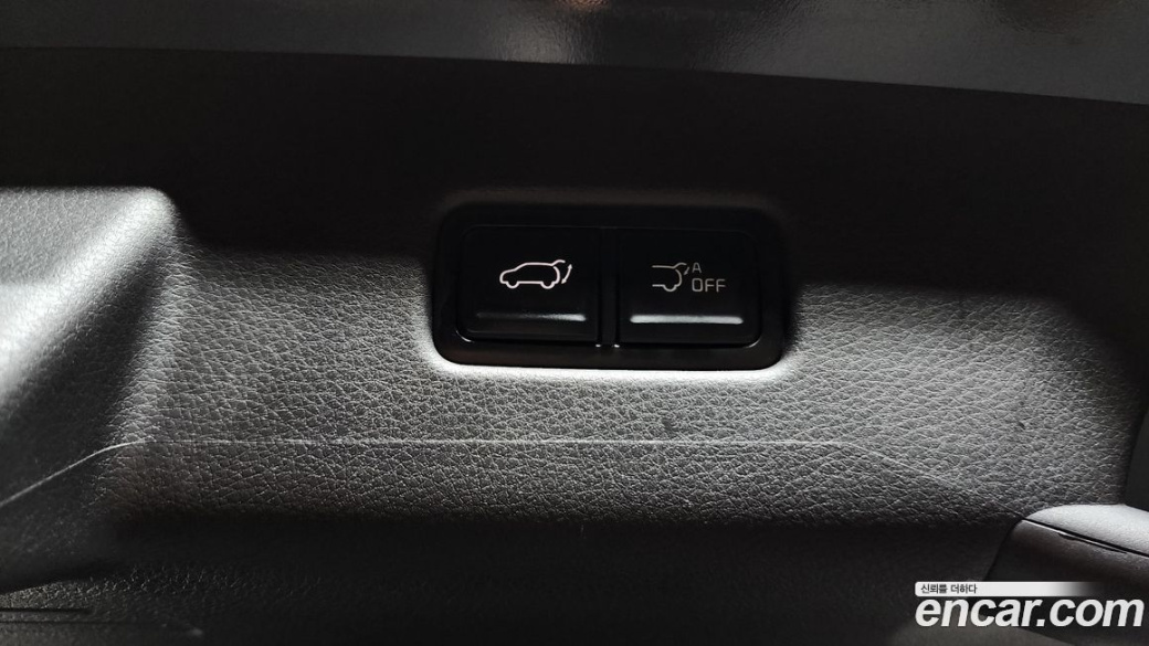Kia Carnival 7-Seater Gravity, 2025