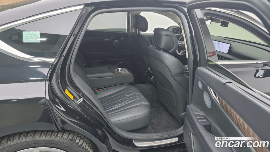 Genesis G80 Gasoline 2.5 Turbo AWD, 2025