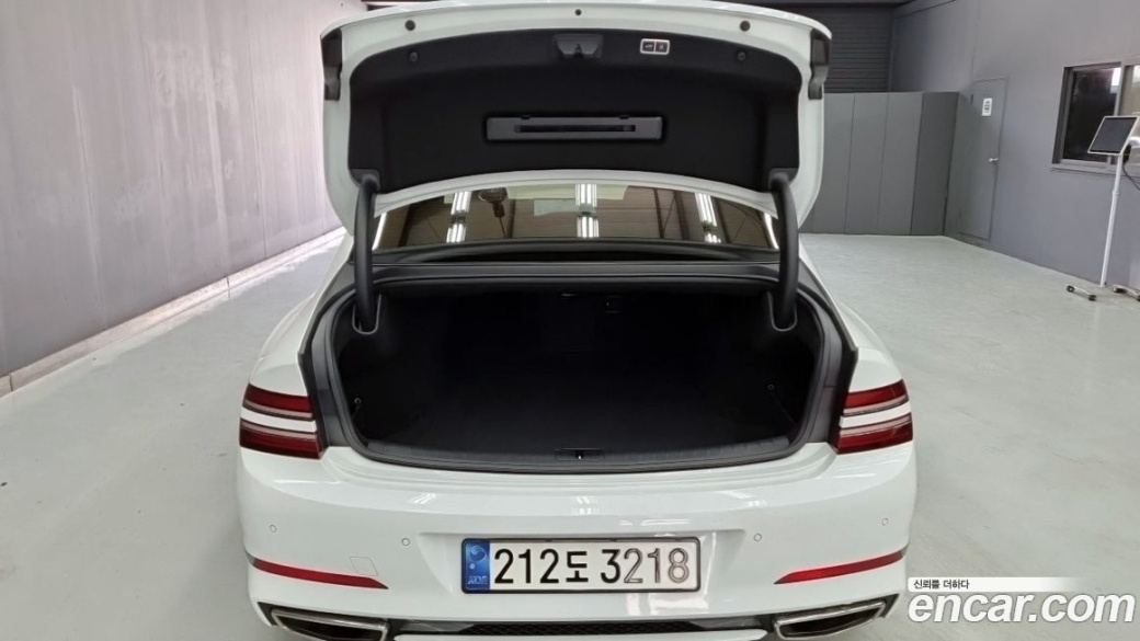 Genesis G80 Gasoline 2.5 Turbo AWD, 2022