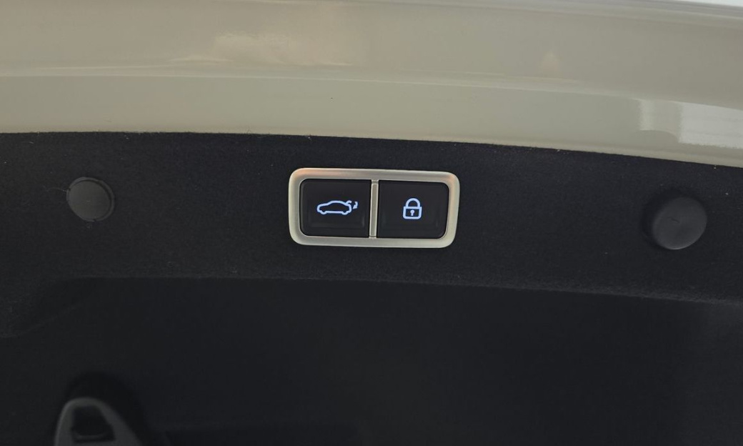 Hyundai Grandeur 2,5 Gasoline 2WD, 2023