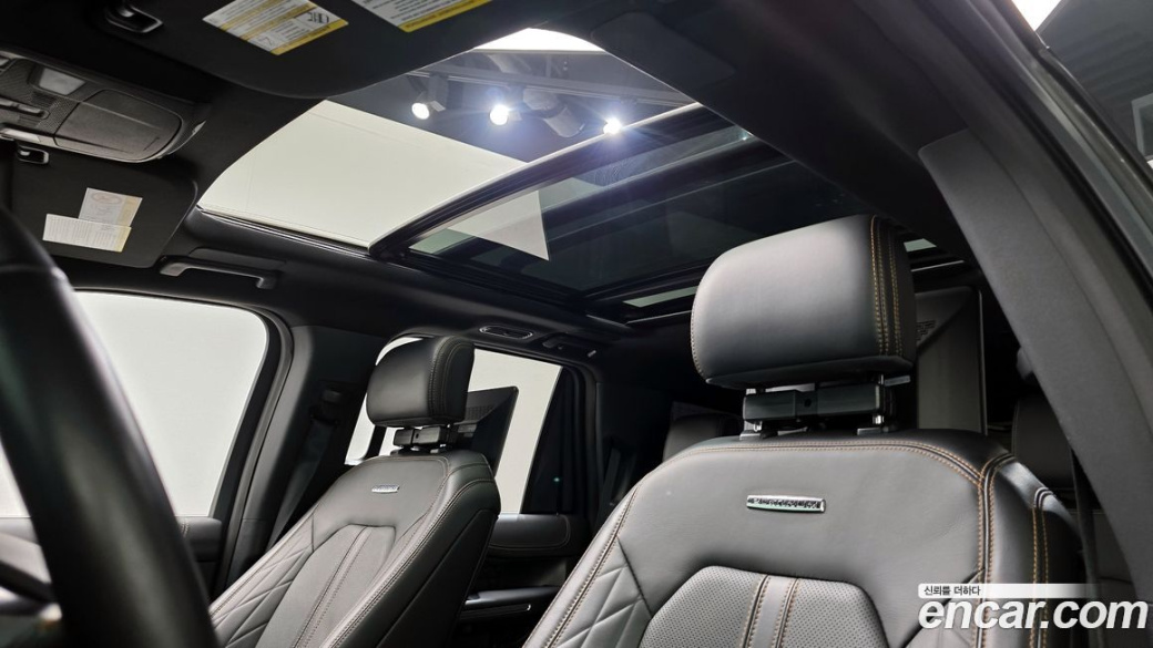 Ford Expedition Platinum 4WD, 2023