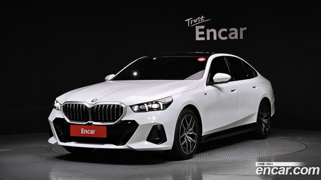 BMW 5-Series 520i M Sport, 2025