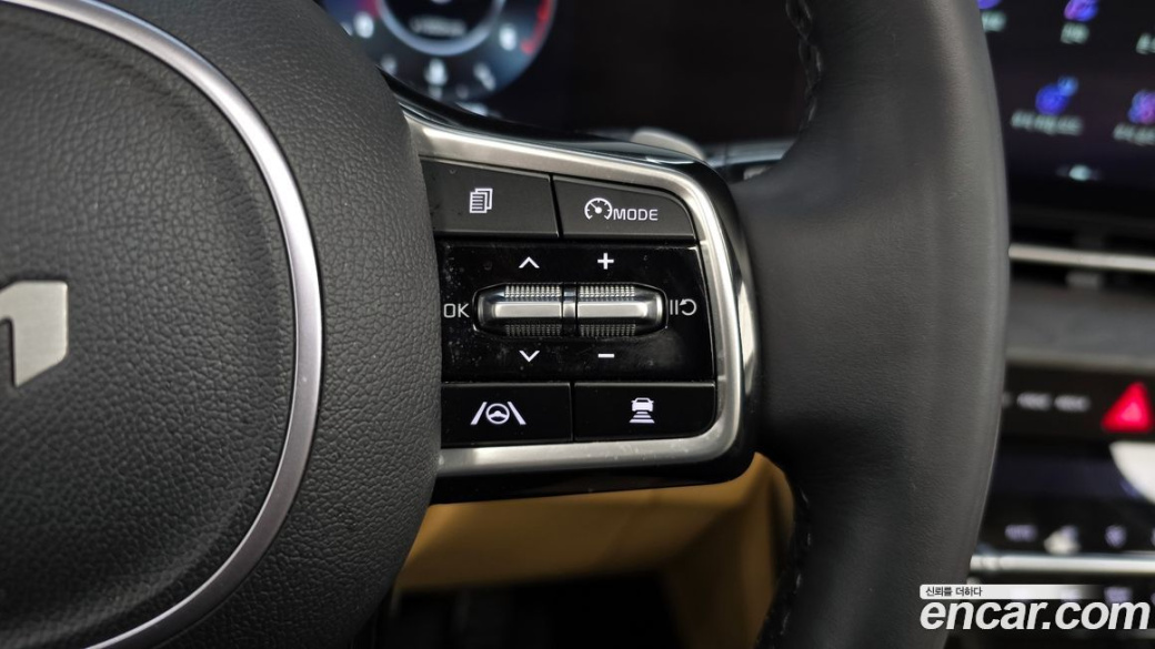 Kia Carnival 7-Seater Noblesse, 2023