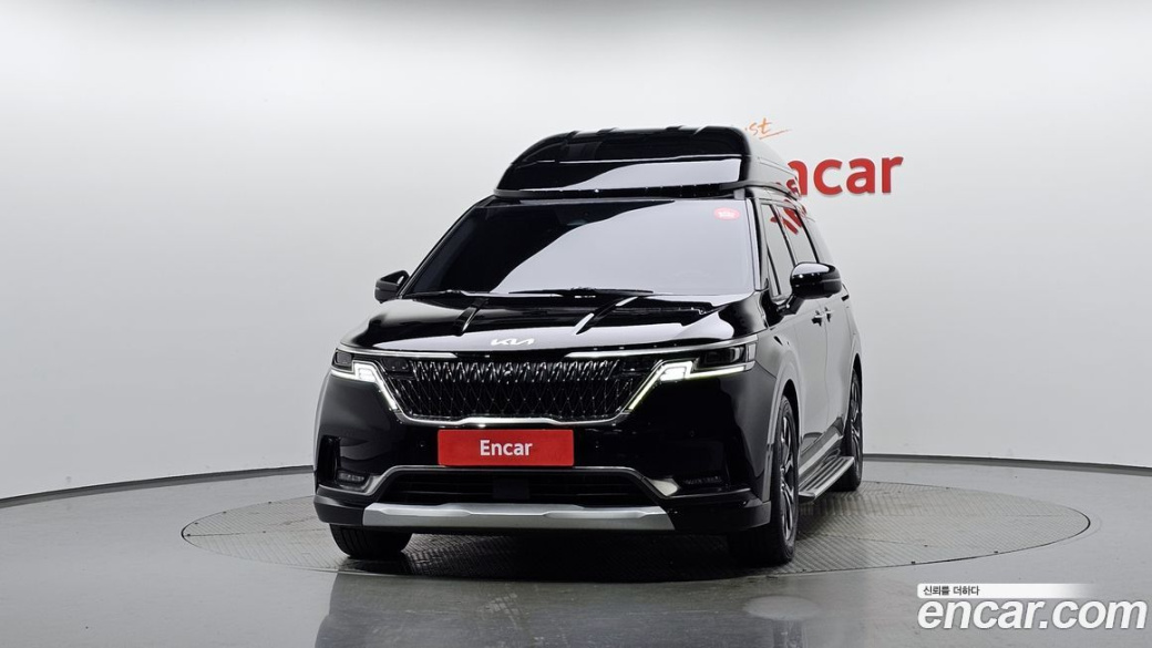 Kia Carnival 9-Seater Hi-Limousine, 2022