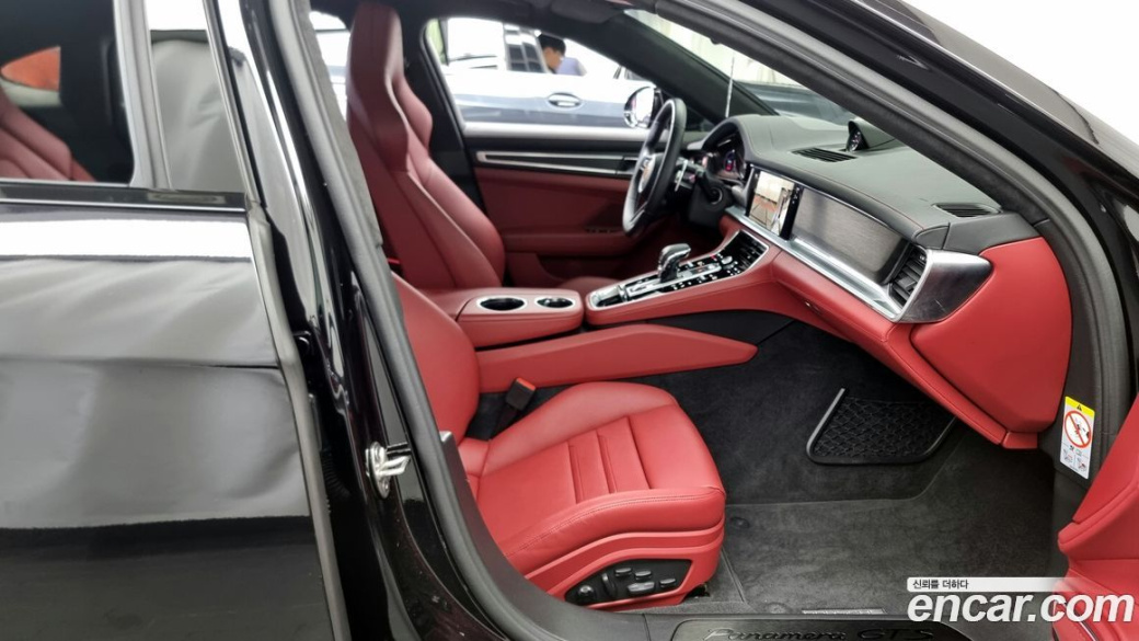 Porsche Panamera 4.0 GTS, 2023