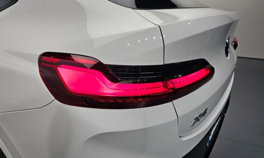 BMW X4 xDrive20d M Sport, 2025