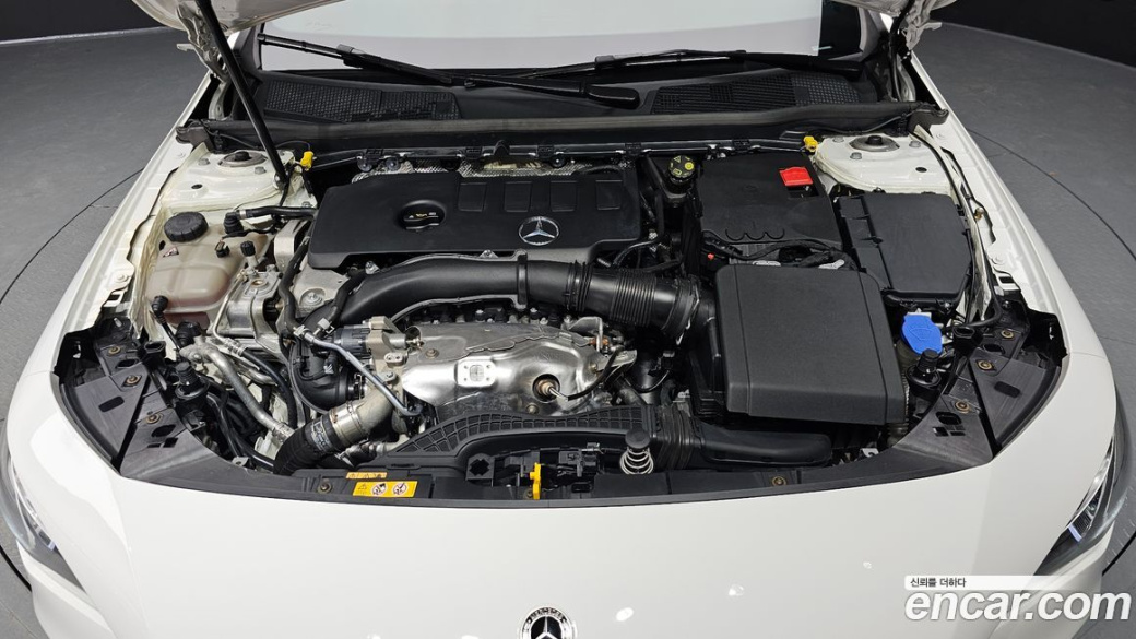 Mercedes-Benz CLA-Class CLA250 4MATIC, 2023