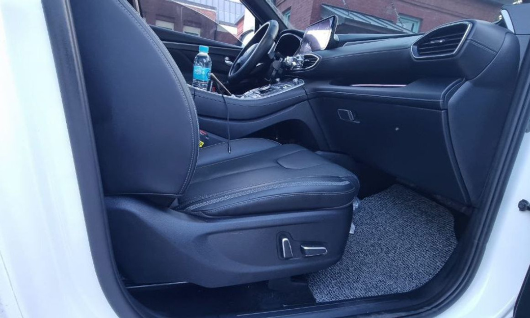 Hyundai Santafe Diesel 2.2 4WD, 2023
