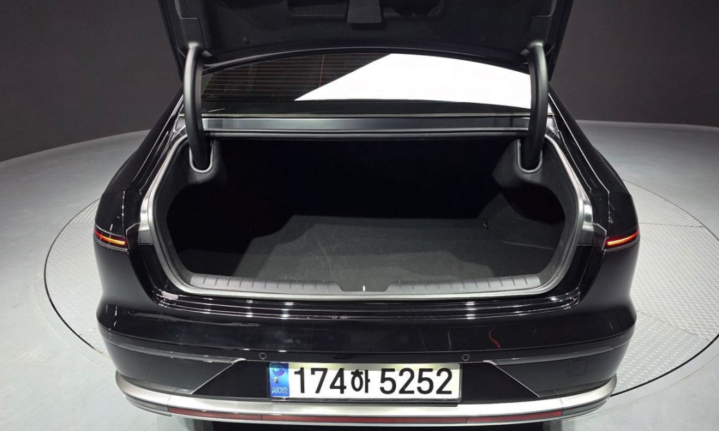 Hyundai Grandeur 2,5 Gasoline 2WD, 2023